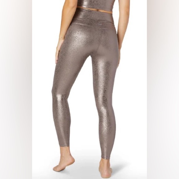 Beyond Yoga High waist Bronze Viper Legging - Picture 5 of 9